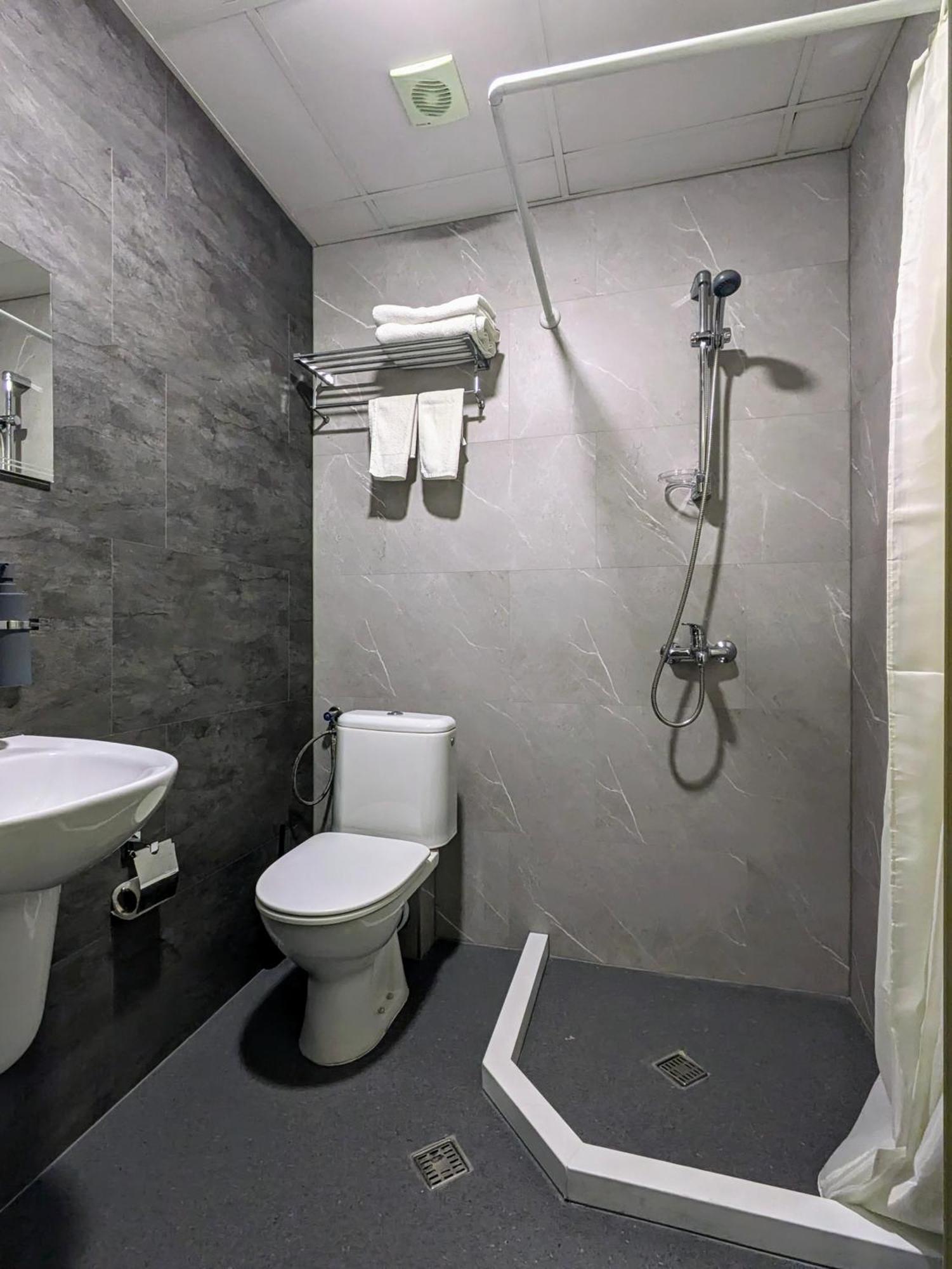 Hotel La Roka Стара-Загора Экстерьер фото
